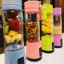 USB Rechargeable Portable Juicer – Blend Anywhere, Anytime!